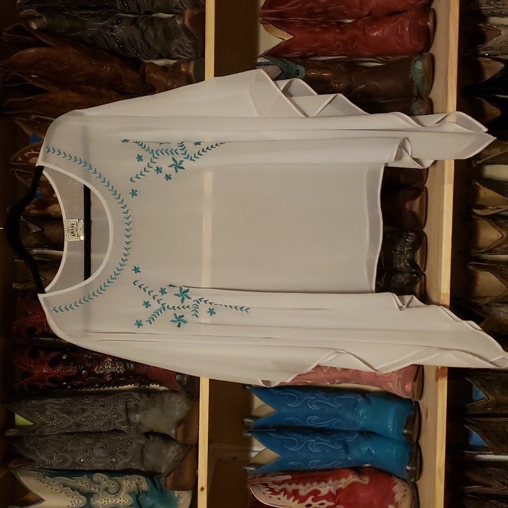 Embroidered top
